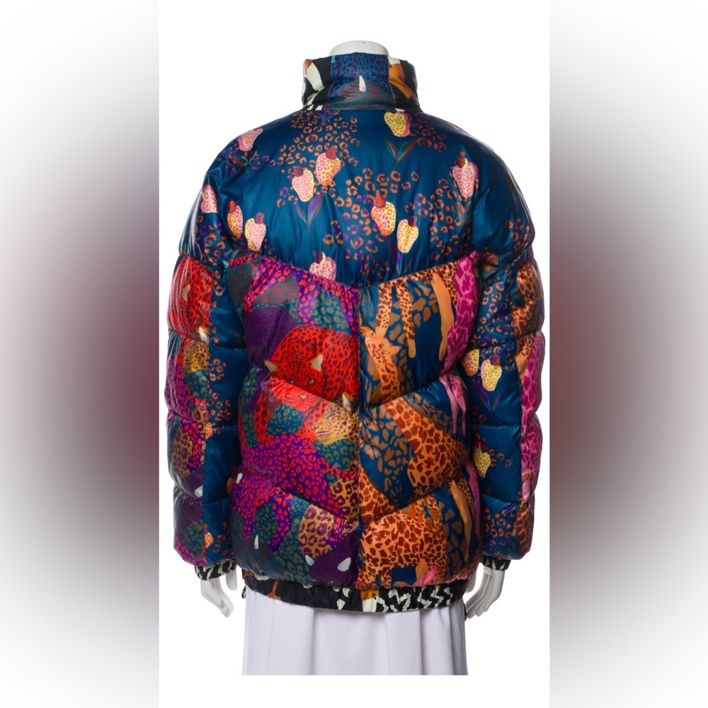 FARM Rio Colorful Puffer Jacket 🐆🍓 - Picture 3 of 4
